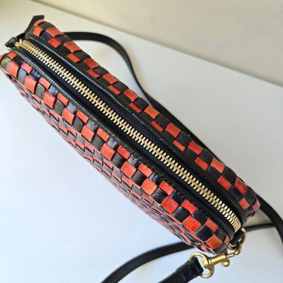 Clare Vivier V Midi Sac Red Black Checker Woven Leather Crossbody Purse EUC Rare - Picture 15 of 16